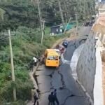 കൊല്ലത്ത് നിർമാണത്തിലിരുന്ന ദേശീയപാത തകർന്നുവീണു; സർവീസ് റോഡ് ഇടിഞ്ഞു താഴ്ന്നു