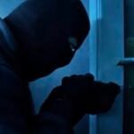 വീട് കുത്തി തുറന്ന് ആറേകാൽ പവനും ഒരു ലക്ഷം രൂപയും കവർന്നു