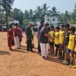 അഴീക്കോട് എച്ച്.എസ്.എസിൽ ഫുട്ബോൾ ആവേശം; പുഴാതി നോർത്ത് യു.പി സ്‌കൂളും അഴീക്കോട് സ്കൂളും ചാമ്പ്യന്മാർ