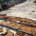 പാപ്പിനിശ്ശേരി ഓവർബ്രിഡ്ജ് തുറക്കാൻ വൈകുന്നു; സ്വകാര്യ ബസ് തൊഴിലാളികൾ പണിമുടക്കി