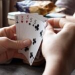 ചീട്ടുകളി 2,85, 700 രൂപ യുമായി11 പേർ പിടിയിൽ