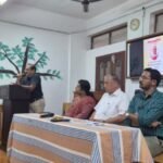 പറശ്ശിനിക്കടവ്: പ്രമുഖ ചിത്രകാരനും അധ്യാപകനുമായ കെ.ടി. നാരായണൻ മാസ്റ്റർക്ക് എം.വി.ആർ. ആയുർവേദ മെഡിക്കൽ കോളേജിൽ അനുസ്മരണം സംഘടിപ്പിച്ചു