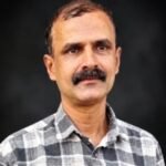 പാപ്പിനിശേരിയില്‍ മിനിലോറിയില്‍ നിന്ന് ഓക്‌സിജന്‍ സിലിണ്ടര്‍ തെറിച്ചുവീണ് ബൈക്ക് യാത്രികന് ദാരുണാന്ത്യം